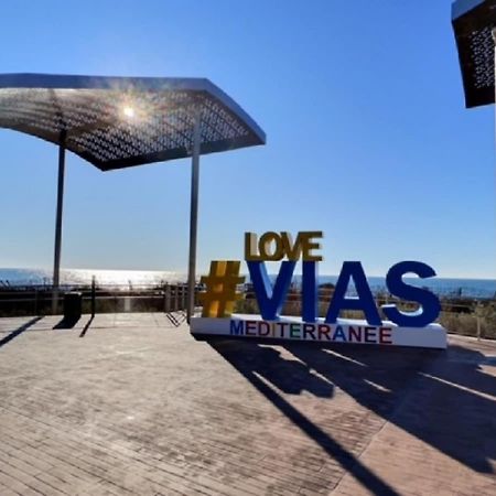 A 150M De La Plage - Coquet Appartement Pour 4 Personnes Vias Εξωτερικό φωτογραφία