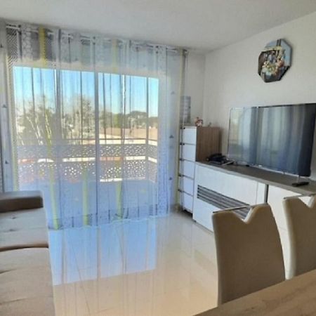 A 150M De La Plage - Coquet Appartement Pour 4 Personnes Vias Εξωτερικό φωτογραφία