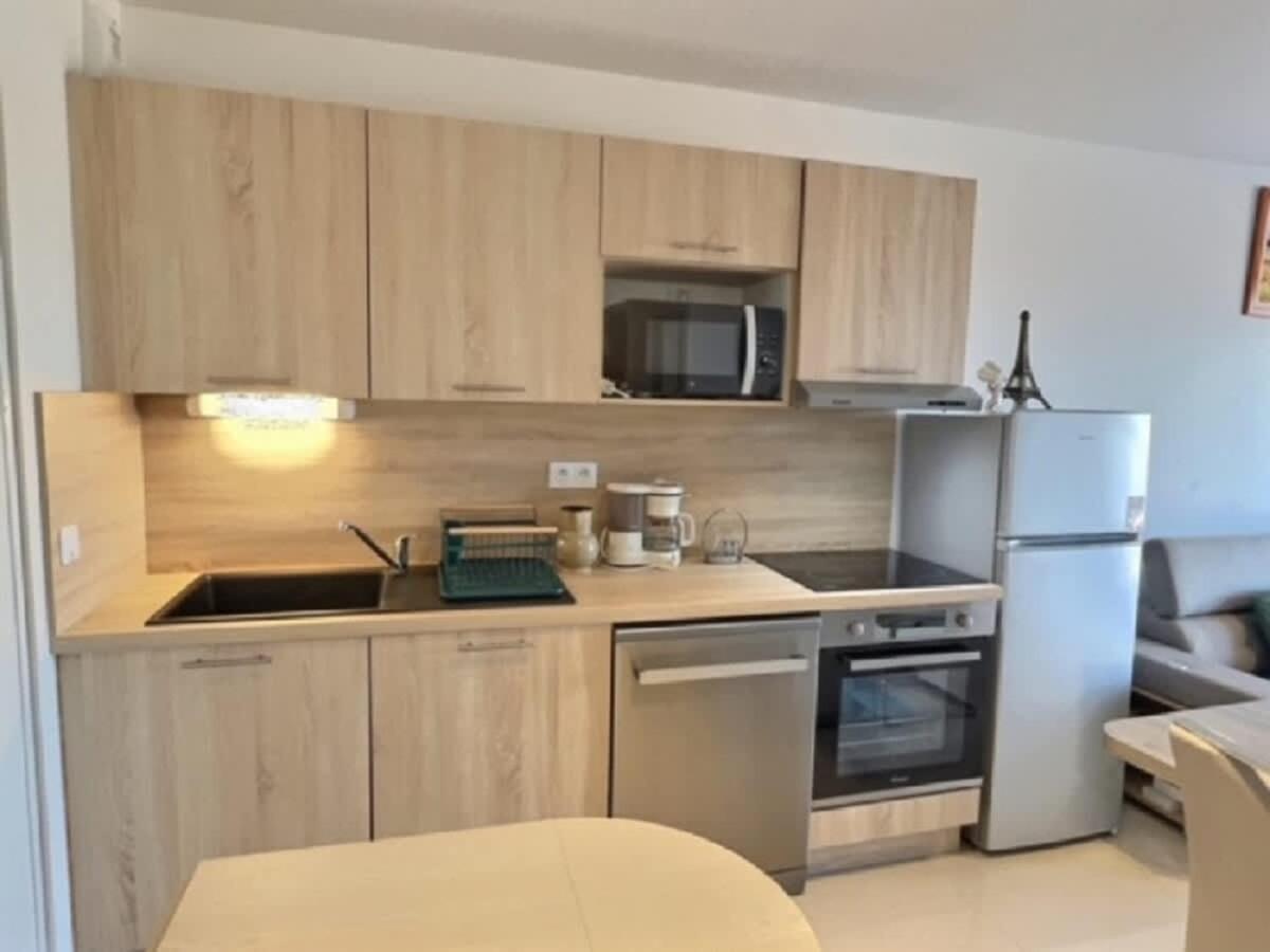 A 150M De La Plage - Coquet Appartement Pour 4 Personnes Vias Εξωτερικό φωτογραφία