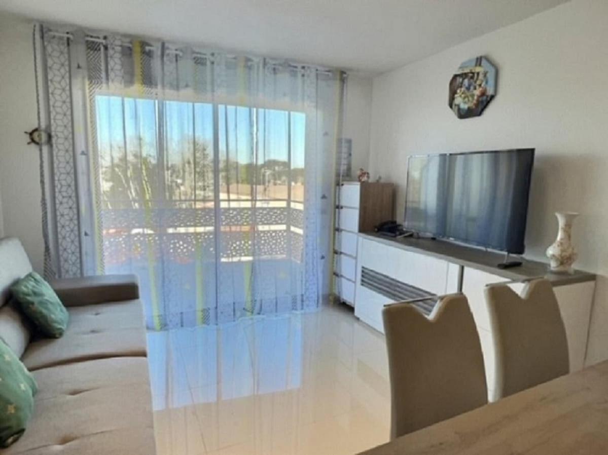 A 150M De La Plage - Coquet Appartement Pour 4 Personnes Vias Εξωτερικό φωτογραφία
